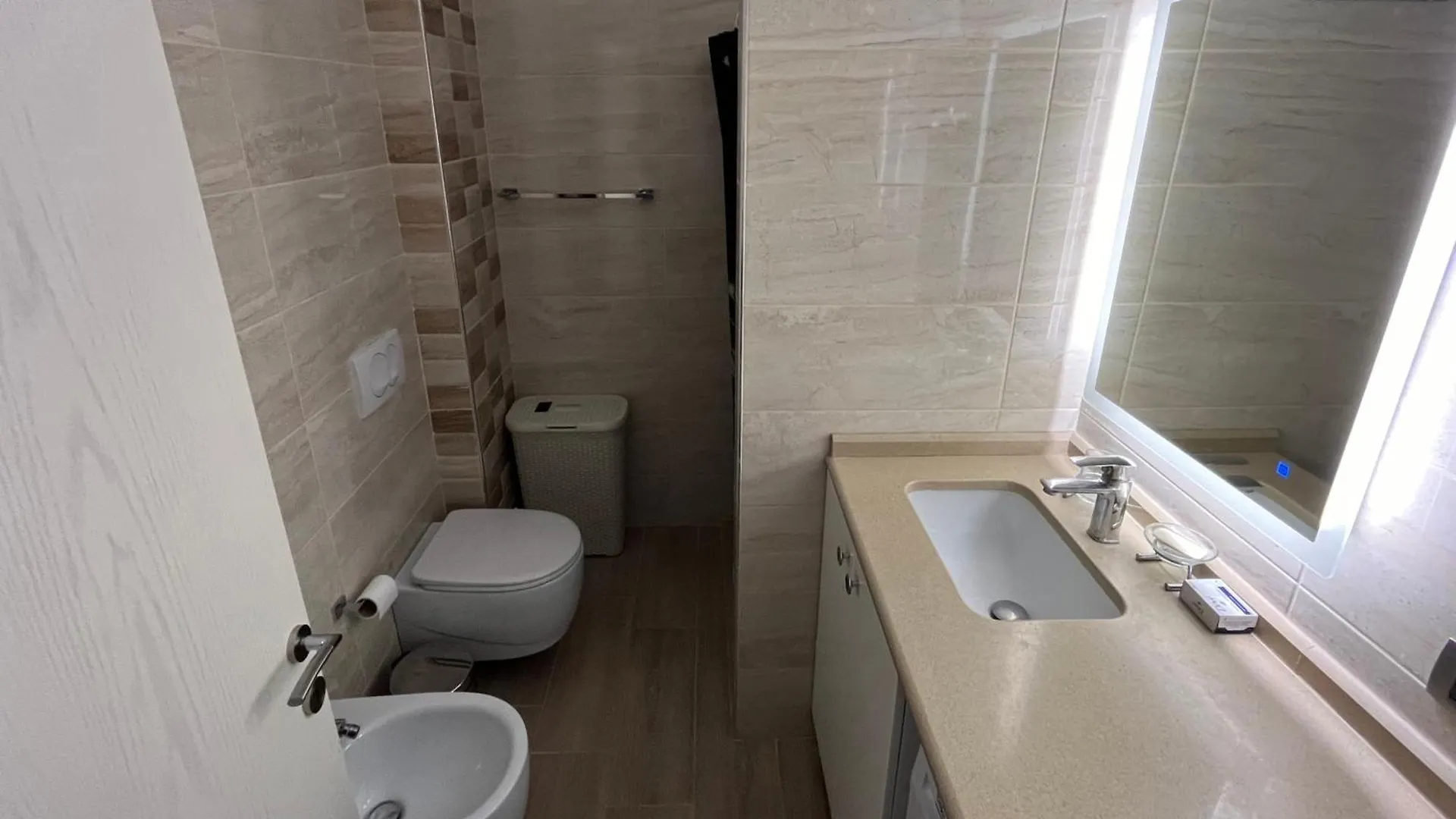 Tushemisht Lake View Studio Apartment 波格拉德茨 0*,
