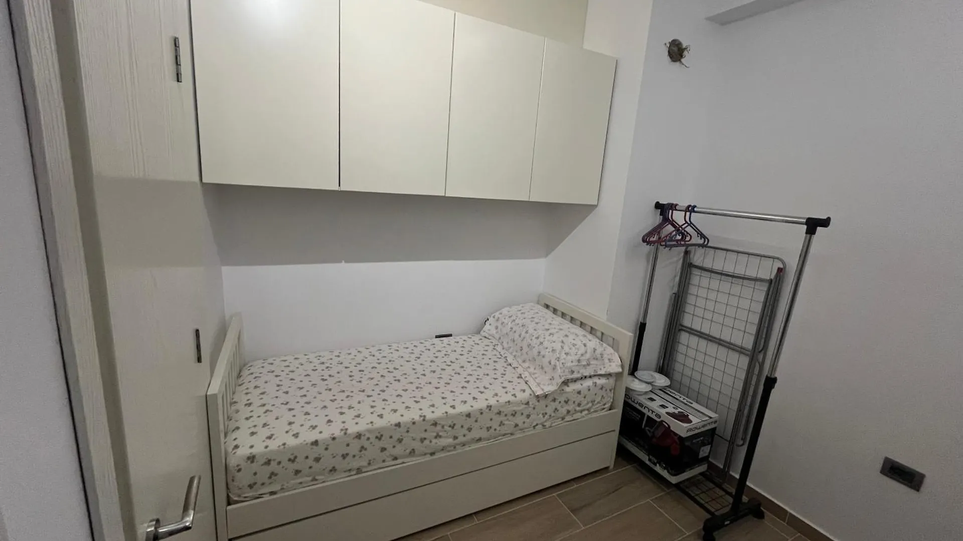 Tushemisht Lake View Studio Apartment 波格拉德茨